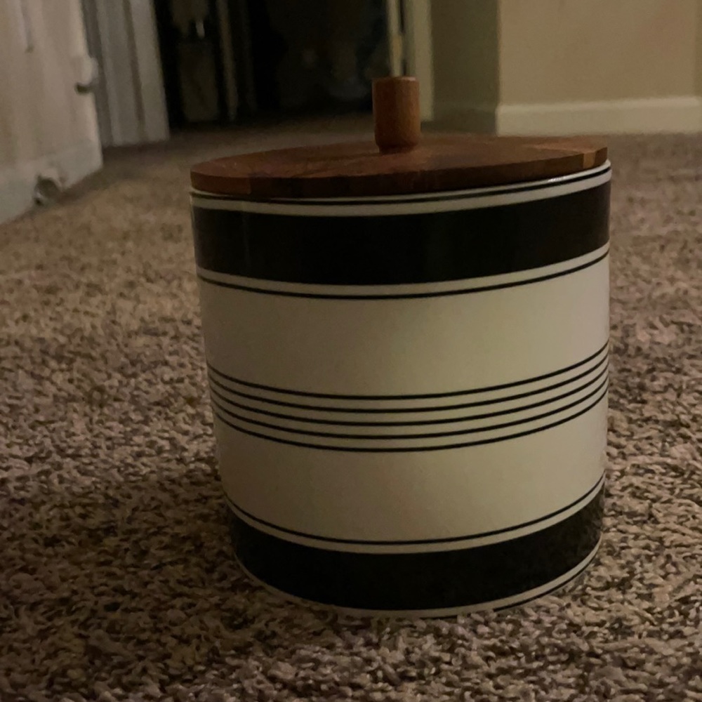 Kate Spade round glass canister